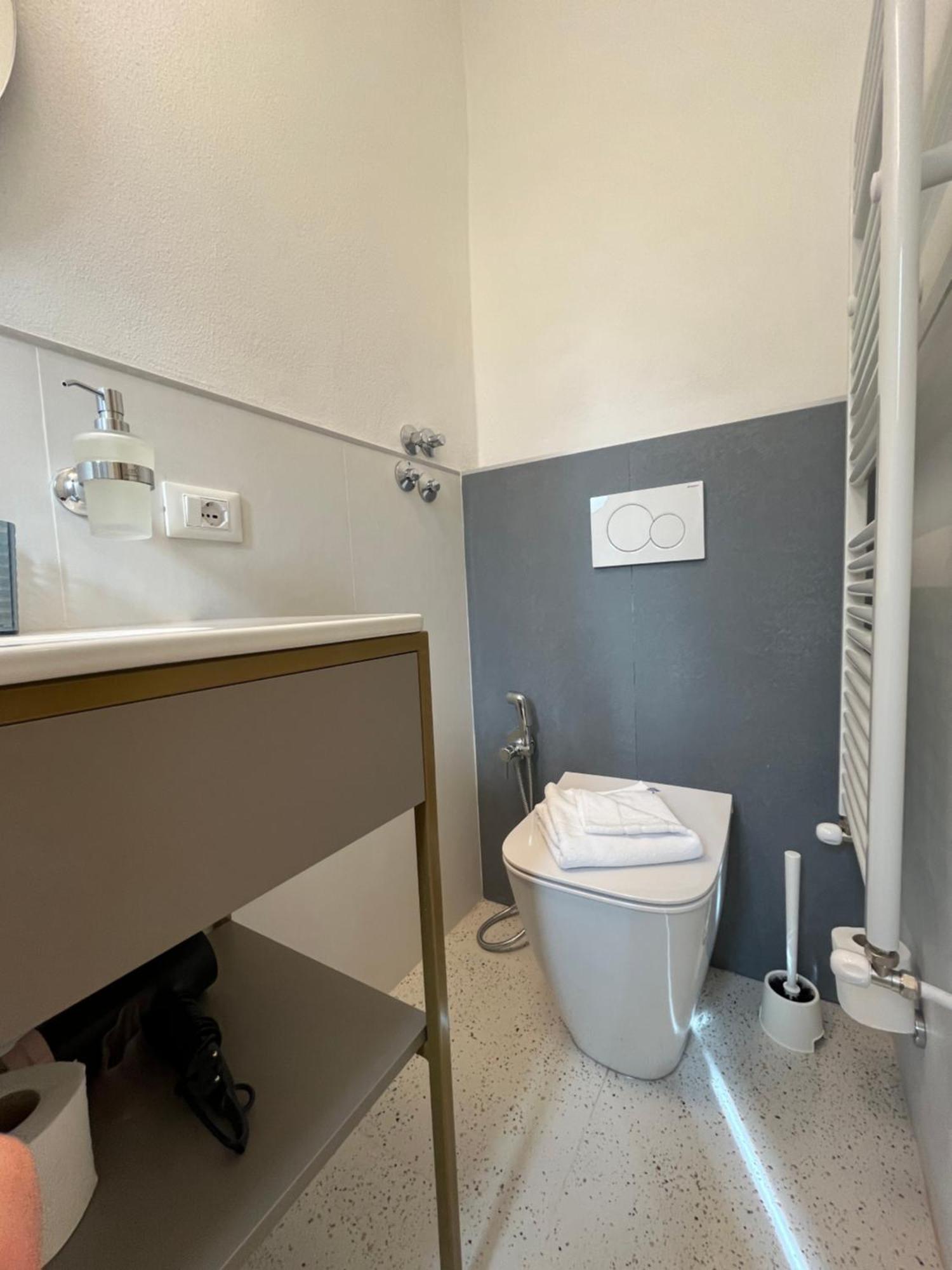 Hotel Duca D'Aosta Firenze Eksteriør billede
